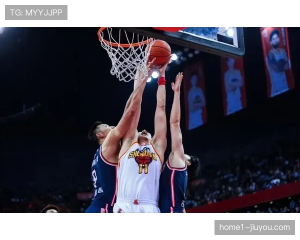 亚利桑那战胜犹他理工 科阿-皮特18分3篮板3助攻