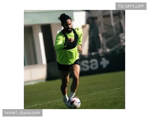 贝蒂斯定位球依赖伊格莱西亚斯，头球得分占比超三成